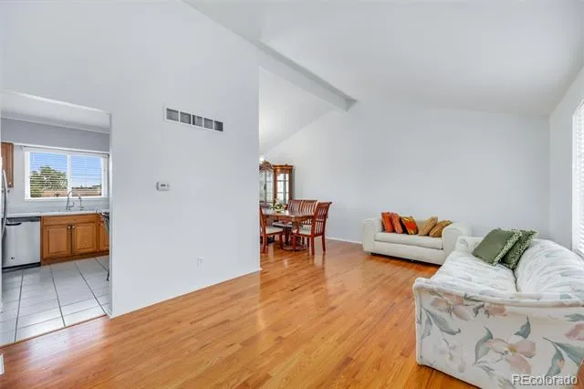 14975 E Radcliff Drive Aurora, CO 80015