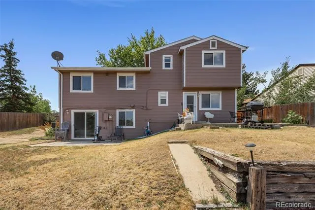 14975 E Radcliff Drive Aurora, CO 80015