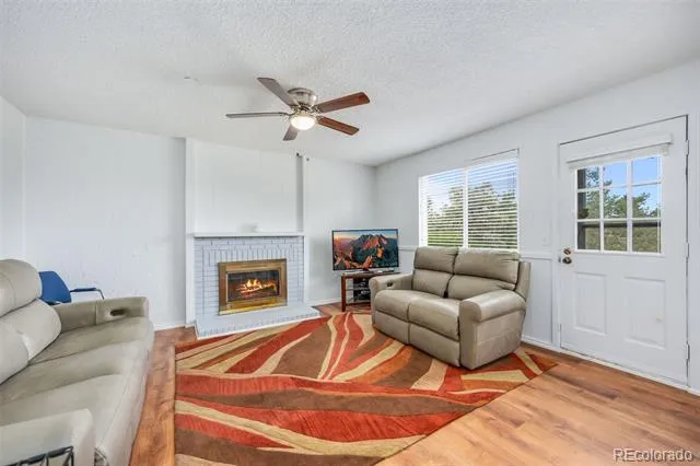 14975 E Radcliff Drive Aurora, CO 80015