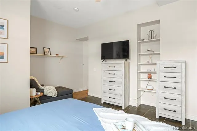 3249 W Fairview Place #111 Denver, CO 80211