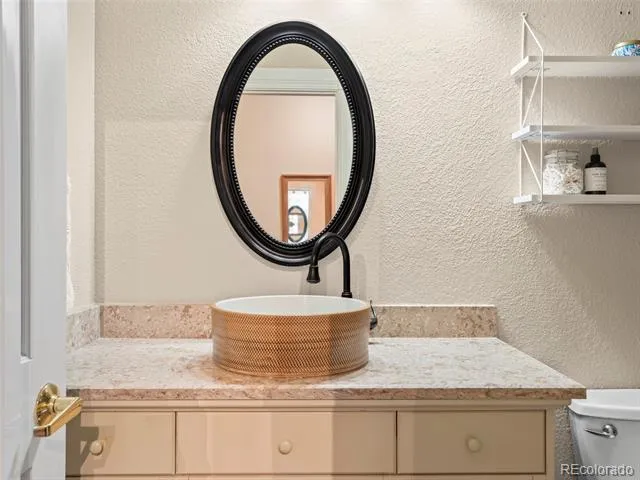 3249 W Fairview Place #111 Denver, CO 80211