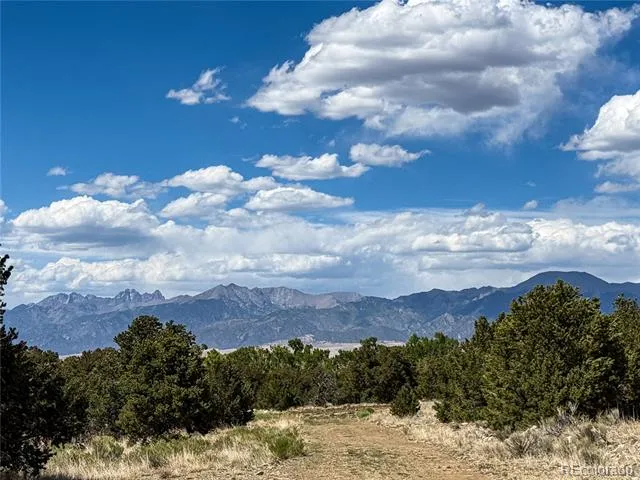 107 Crosstimber Lane Mosca, CO 81146