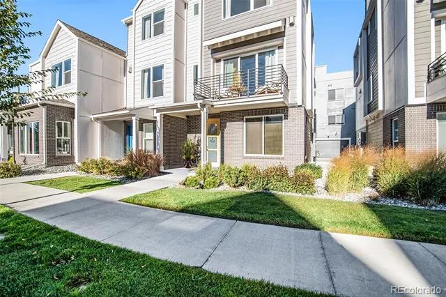 888 S Valentia Street #101 Denver, CO 80247