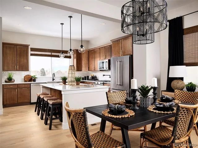 888 S Valentia Street #101 Denver, CO 80247