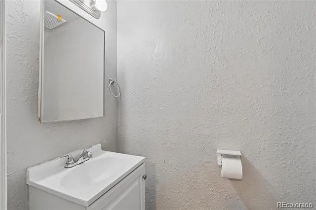 1015 S Eliot Street #4 Denver, CO 80219