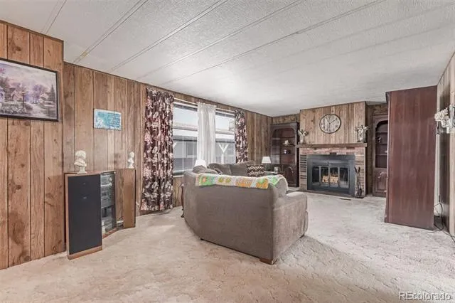 2840 S Circle Drive Colorado Springs, CO 80906