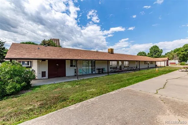 2840 S Circle Drive Colorado Springs, CO 80906