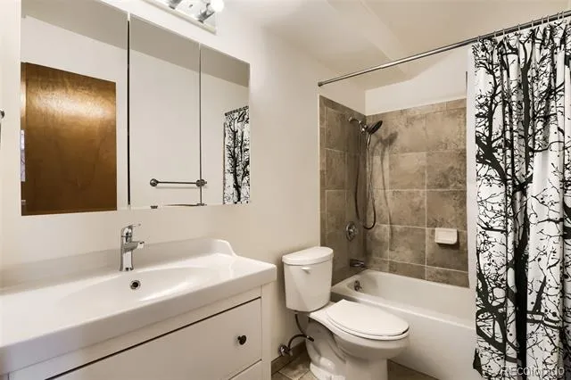 9155 E Center Avenue #2C Denver, CO 80247