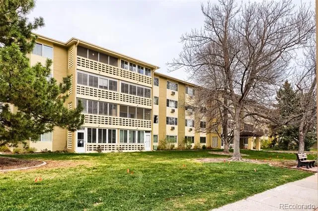 9155 E Center Avenue #2C Denver, CO 80247