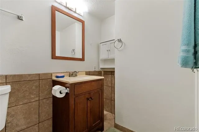 2265 S Buckley Road #102 Aurora, CO 80013