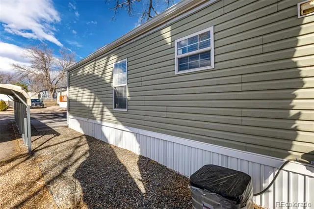 1801 W 92nd Avenue Denver, CO 80260