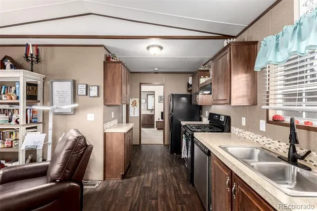 1801 W 92nd Avenue Denver, CO 80260