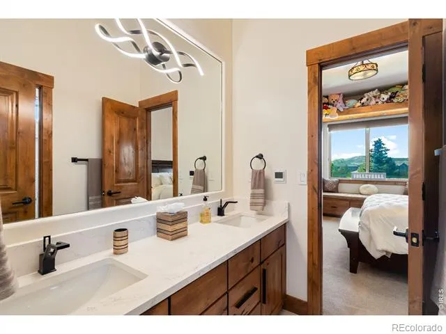 5415 Moonlight Way Parker, CO 80134
