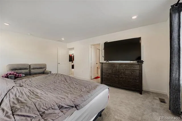 46557 Sunrise Court Bennett, CO 80102