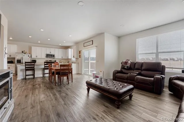 46557 Sunrise Court Bennett, CO 80102