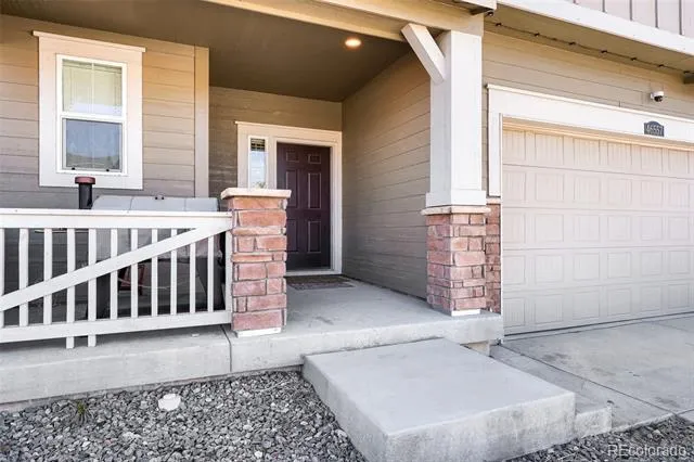 46557 Sunrise Court Bennett, CO 80102