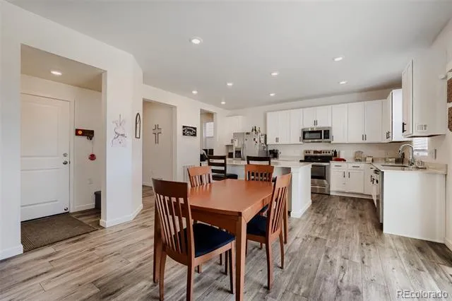 46557 Sunrise Court Bennett, CO 80102