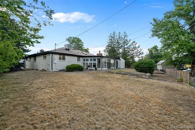 442 Titan Court Aurora, CO 80011