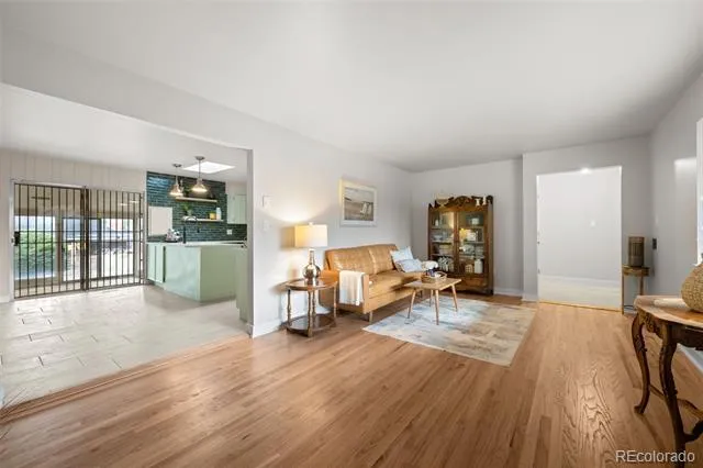 442 Titan Court Aurora, CO 80011