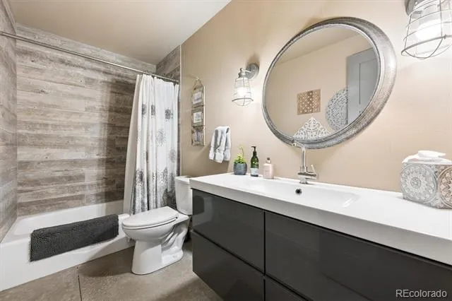735 W 153rd Place Broomfield, CO 80023
