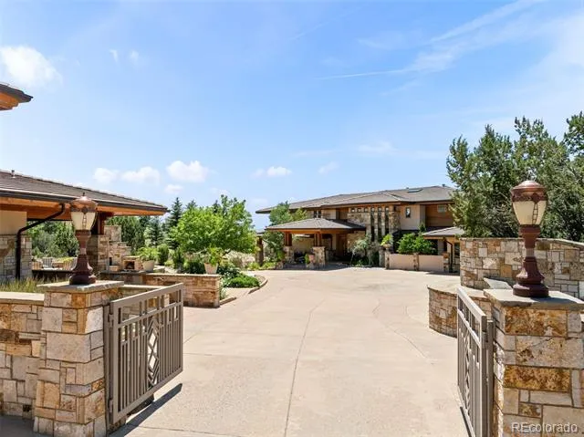 183 E Greenway Avenue Pueblo, CO 81007