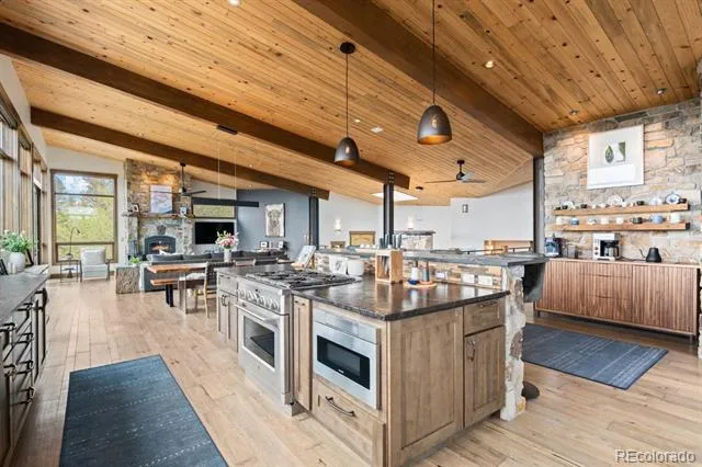 843 Indian Peak Road Golden, CO 80403