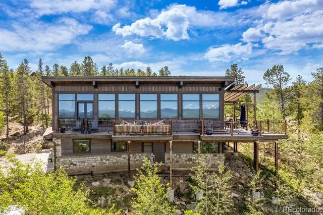 843 Indian Peak Road Golden, CO 80403