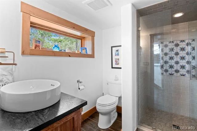843 Indian Peak Road Golden, CO 80403