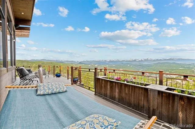 843 Indian Peak Road Golden, CO 80403