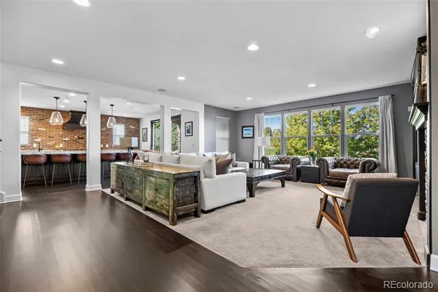 7963 S Valleyhead Way Aurora, CO 80016