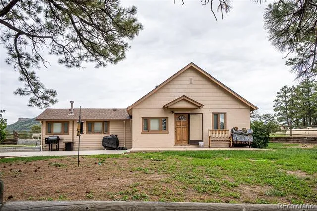 3282 Tomah Road Larkspur, CO 80118