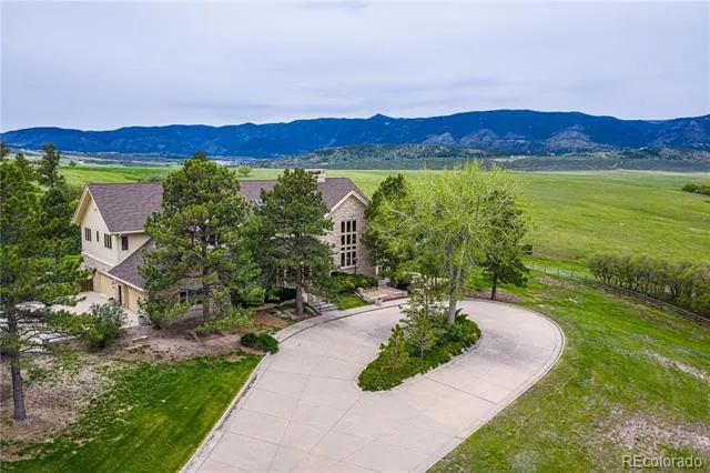 3282 Tomah Road Larkspur, CO 80118