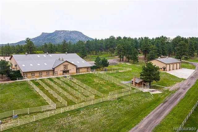 3282 Tomah Road Larkspur, CO 80118