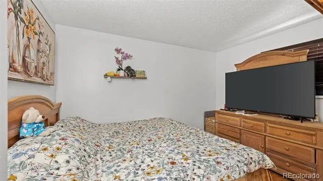3433 Hunterwood Drive Colorado Springs, CO 80916