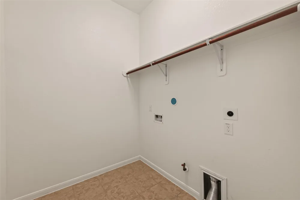 10318 Rouken Glen Court Richmond, TX 77407
