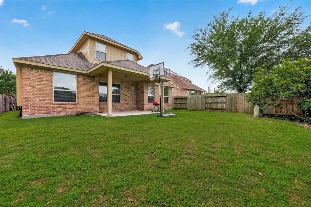 10318 Rouken Glen Court Richmond, TX 77407