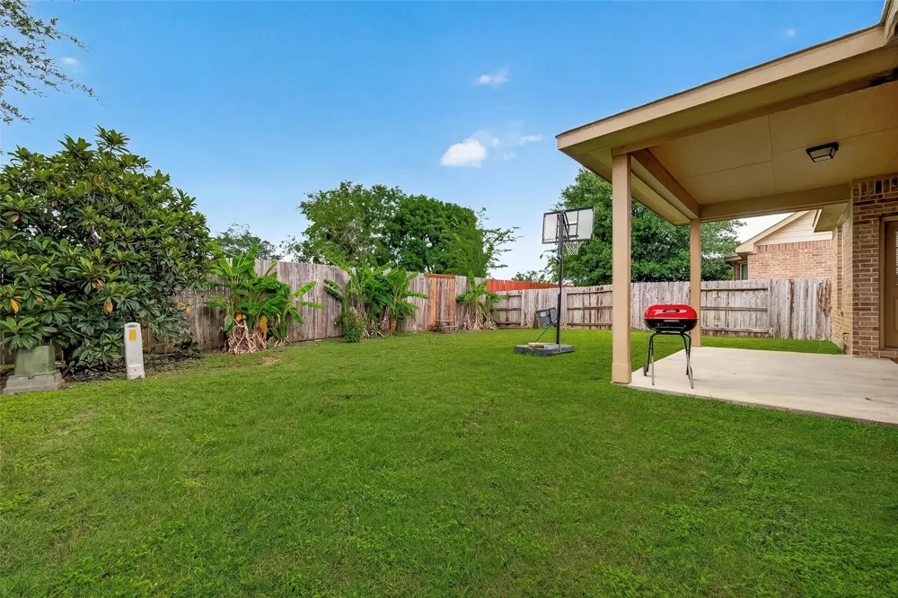 10318 Rouken Glen Court Richmond, TX 77407