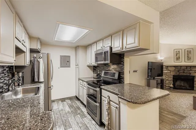 8225 E Fairmount Drive #204 Denver, CO 80247