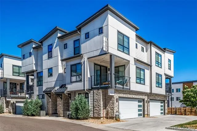 1990 S Holly Street #2 Denver, CO 80222