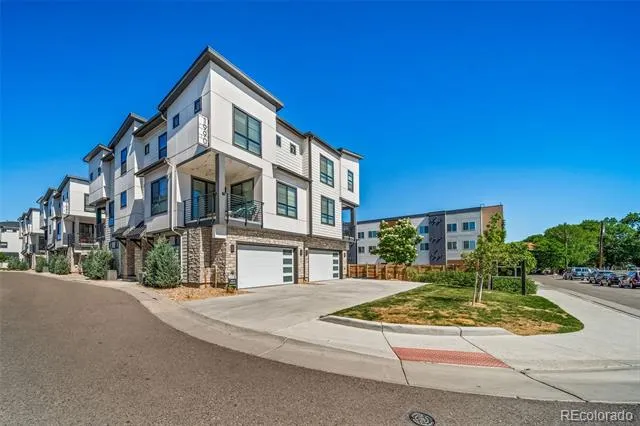 1990 S Holly Street #2 Denver, CO 80222