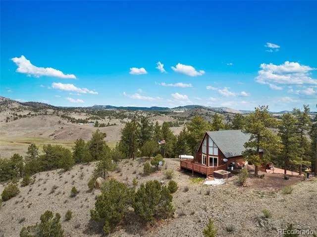 11396 County Rd 102 Guffey, CO 80820