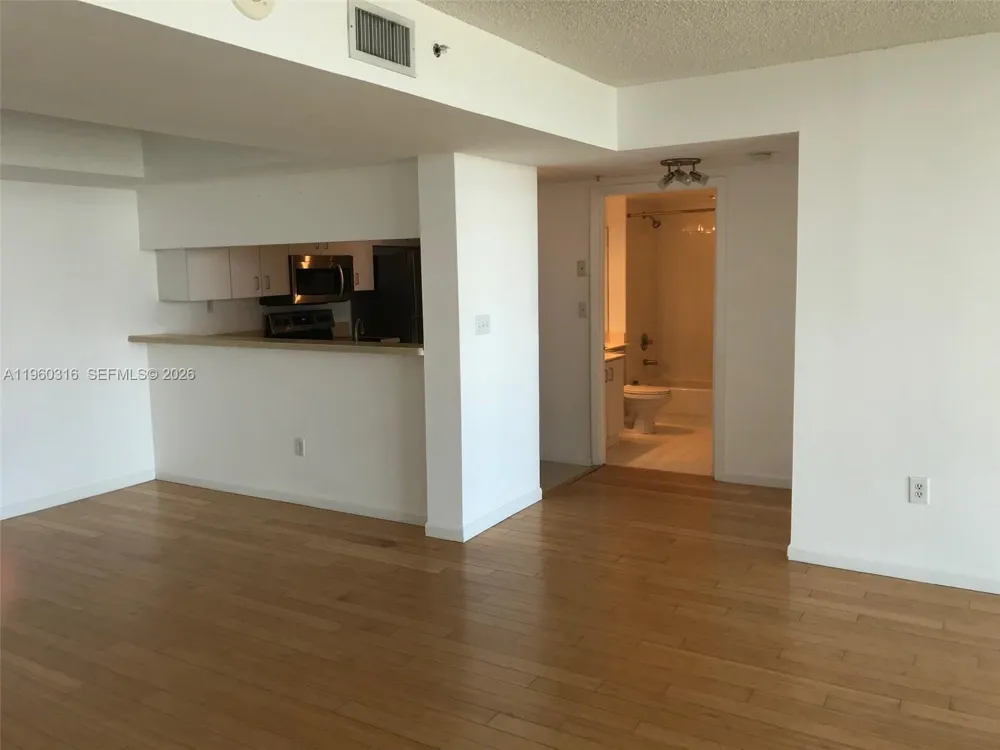 650 West Ave #1704 Miami Beach, FL 33139