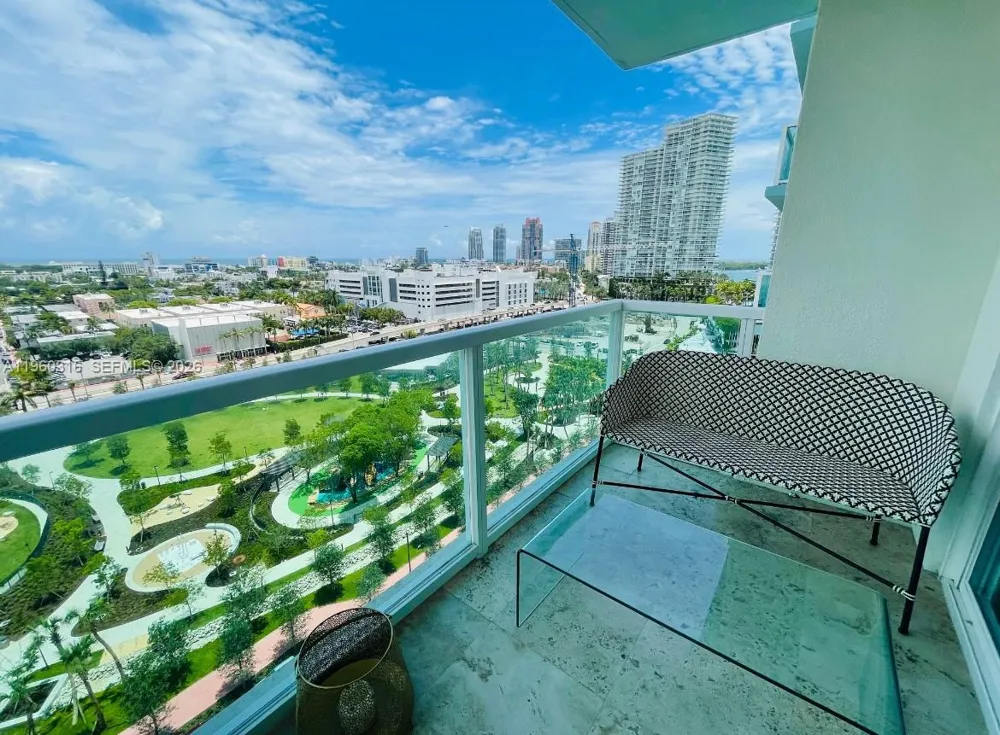 650 West Ave #1704 Miami Beach, FL 33139