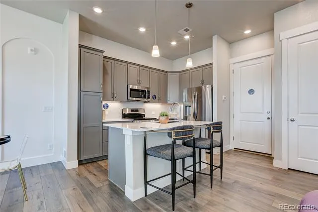 420 High Point Drive #104 Longmont, CO 80504