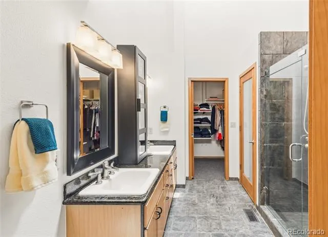 6001 Villard Court Parker, CO 80134