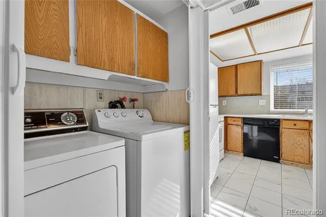 1281 S Troy Street Aurora, CO 80012