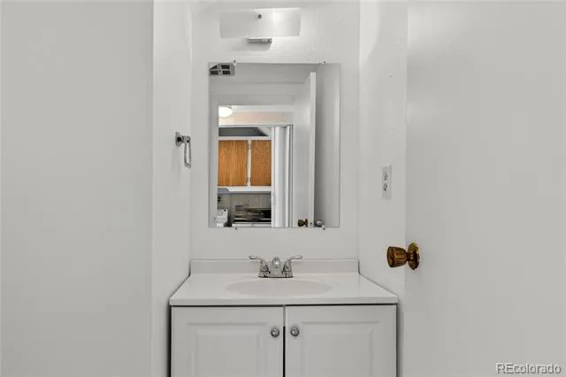 1281 S Troy Street Aurora, CO 80012