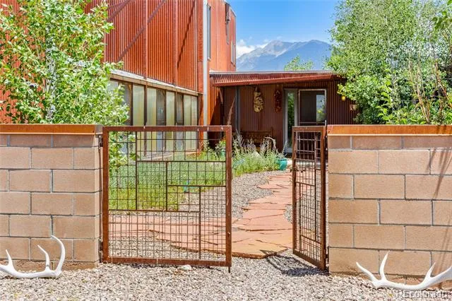 719 Heatherbrae Road Crestone, CO 81131