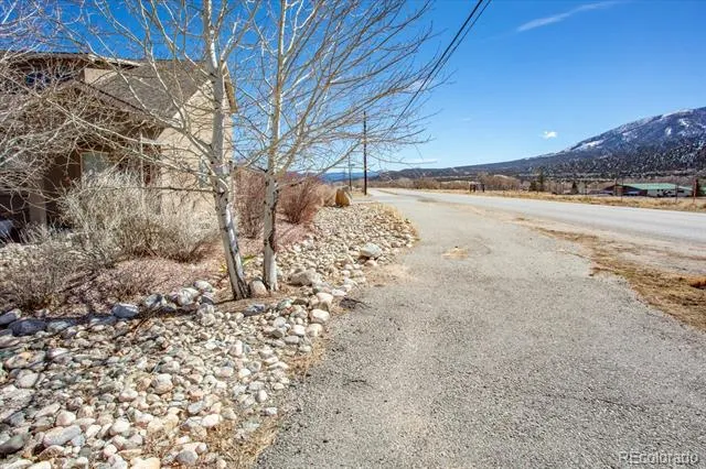 10433 Mesa View Court Poncha Springs, CO 81242