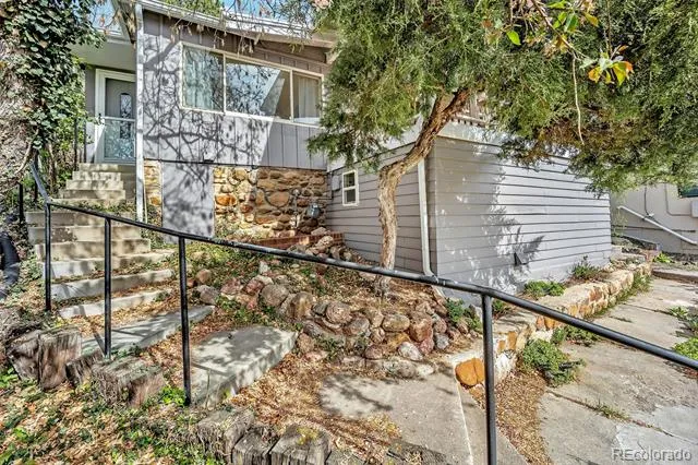 1624 Cheyenne Boulevard Colorado Springs, CO 80906